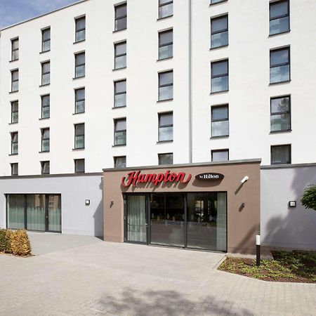 Hotel Hampton By Hilton Kaiserslautern Exterior foto